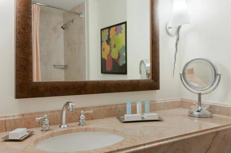 Hilton Los Angeles North-Glendale & Executive Meeting Center - 8