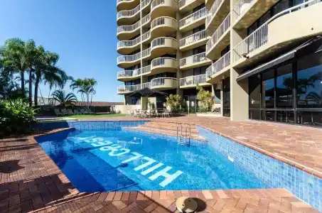Central Hillcrest - 10