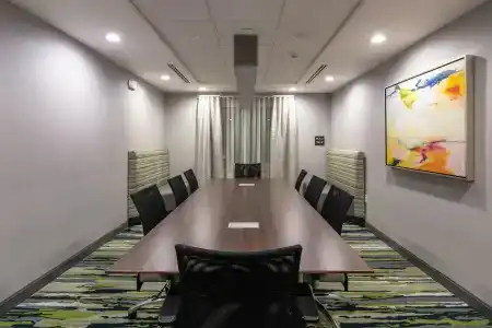 Hampton Inn & Suites Dallas East - 20