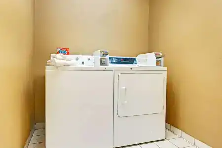 Surestay Plus By Best Western San Antonio North 281 n - 20