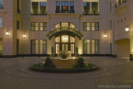 Waldorf Astoria Chicago - 0