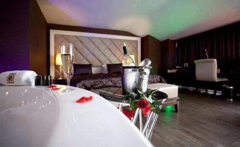 Taba Luxury Suites & - 18