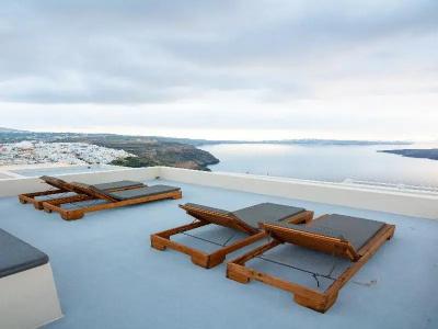 Caldera Cliff Illusion - 107