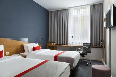 Holiday Inn Express Dortmund, An Ihg - 4