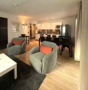 Levi Suites Levi Gold - 91