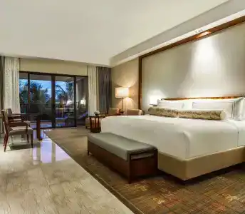 The Ritz-Carlton Sanya, Yalong Bay - 3