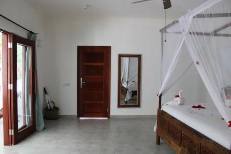 Kivuli Beach - 3