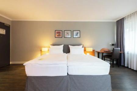 Best Western Goldenes Rad - 76