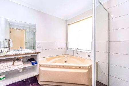 Quality Suites Banksia Gardens- Apartment - 31