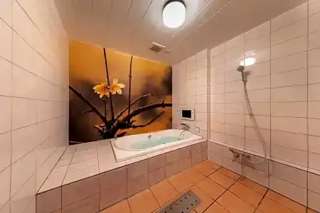 & Spa Lotus (Adult Only) - 75