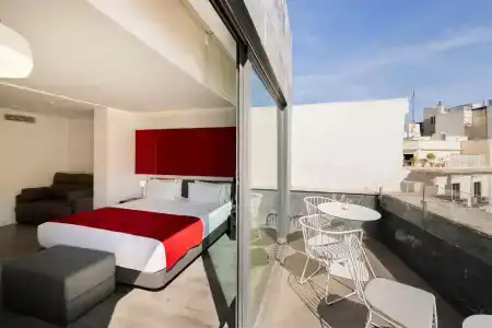Eurostars Central - 8
