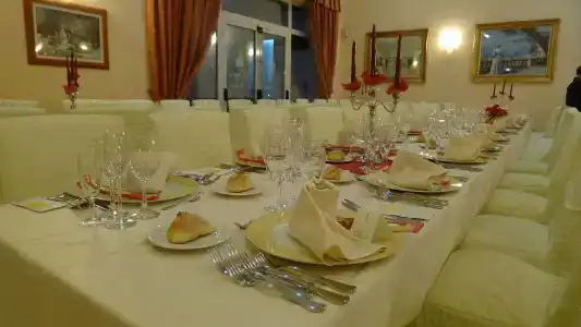 King's House Resort - 12