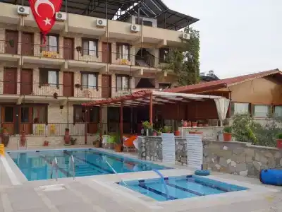 shah sultan Ozturk - 32