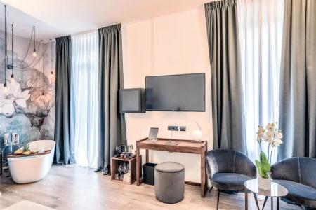 La Spezia by The First - Luxury Rooms & Suites - 94