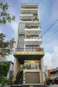 Suri Apartment & Danang - 9