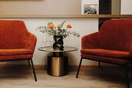 Bryggjan Boutique - 8