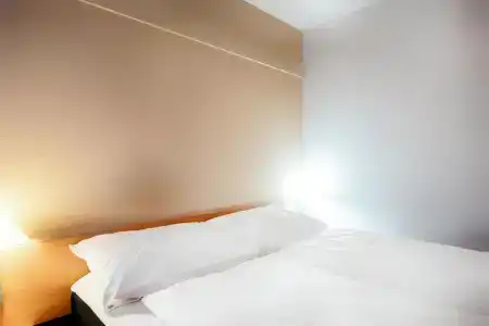 ibis Bonn - 18