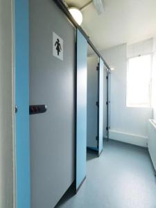 Lse Carr-Saunders Hall - 17