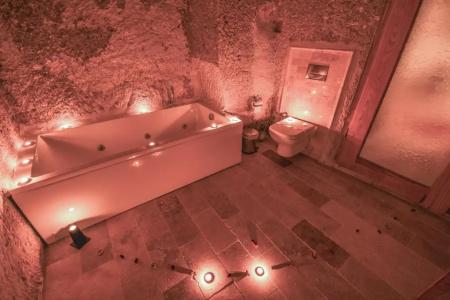 Mosaic Cave - 17