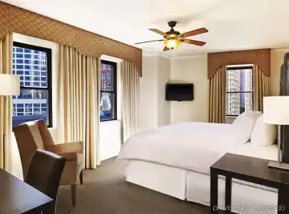 Selina Chicago - 12