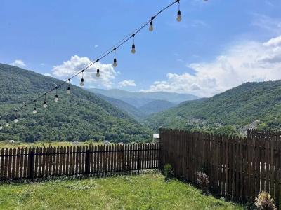 Motives Inn - 110