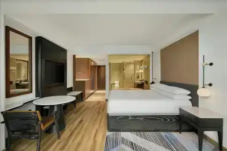 Hyatt Regency West Hanoi - 61