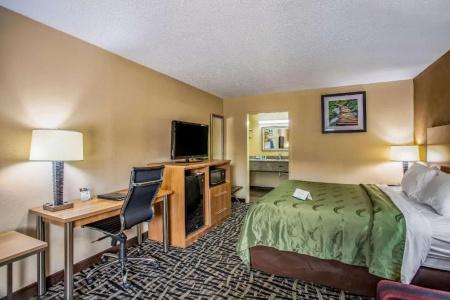 Quality Inn - 49