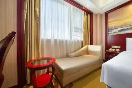 Vienna International Shanghai International Tourism and Resorts Zone - 31
