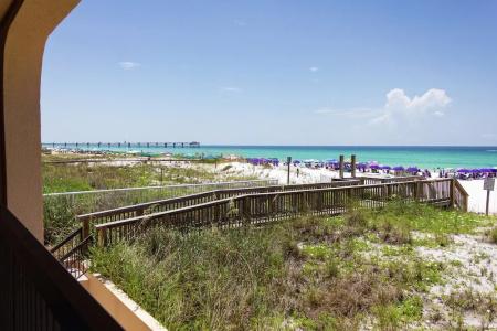 Hampton Inn - 35