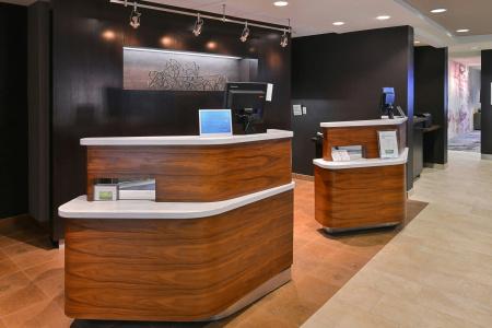 Courtyard by Marriott Northeast/Fort Jackson Area - 1