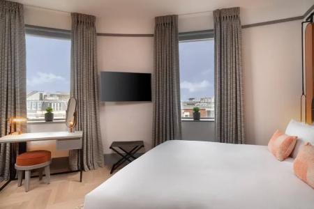 Hart Shoreditch London, Curio Collection by Hilton - 11