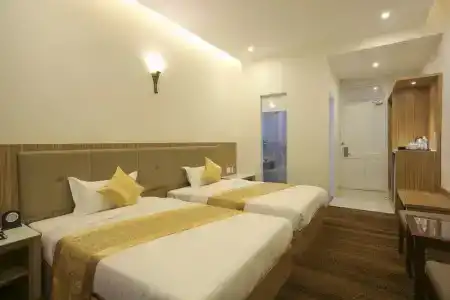 Red Palace - 19