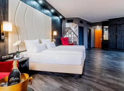 Plaza Schwerin; Sure Collection By Best Western - 219