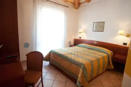 Romantic - 5