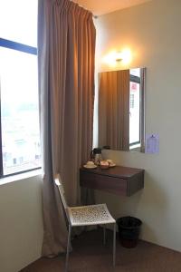 Grand Inn - Macalister Road - 24