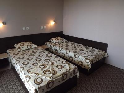 Silver - All Inclusive & Free Parking - 18