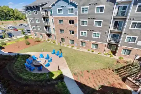 Waterwalk Charlotte Arrowood - 28