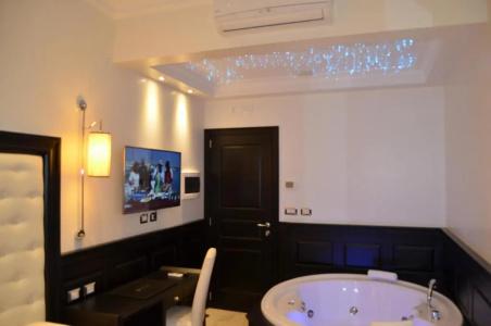 Vaticano Royal Suite Guest House - 57