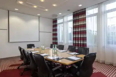 Holiday Inn Frankfurt Airport - Neu-Isenburg, An Ihg - 18