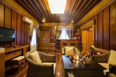 Shwe Pyi Thar - 30