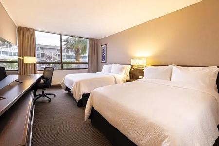 Holiday Inn Express -, An Ihg - 111
