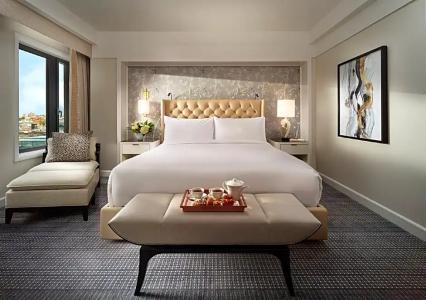 Mandarin Oriental Boston - 76
