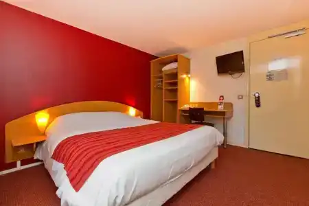 Prest'Hôtel Epinal - 4