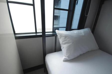 Jellybean The Blocks Hostel Sukhumvit 10 - 22