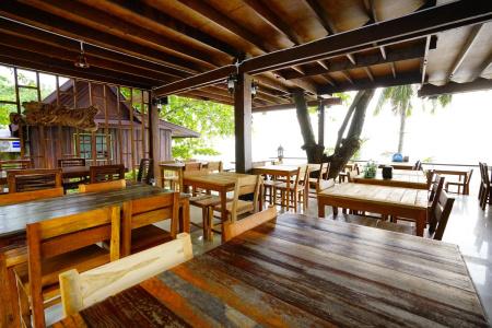 Apple Beachfront Resort - 21