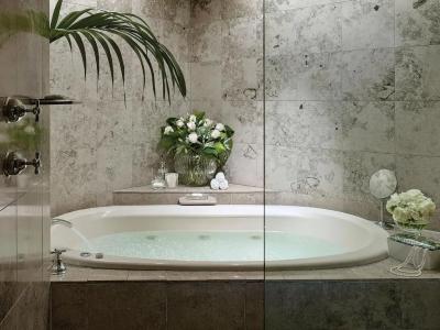 The Langham - 107