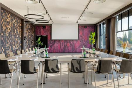 Apollo Amsterdam, a Tribute Portfolio - 39