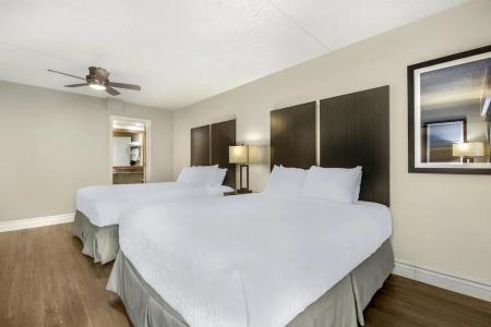 Best Western Pier Point Inn - 54