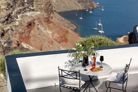Pearl of Caldera Oia - Boutique by Pearl Collection - 10