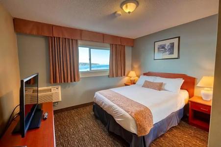Anchor Inn and Suites - 65